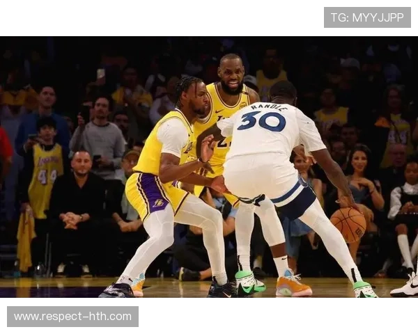 湖人詹姆斯关键表现助球队逆转勇士再掀胜利狂潮